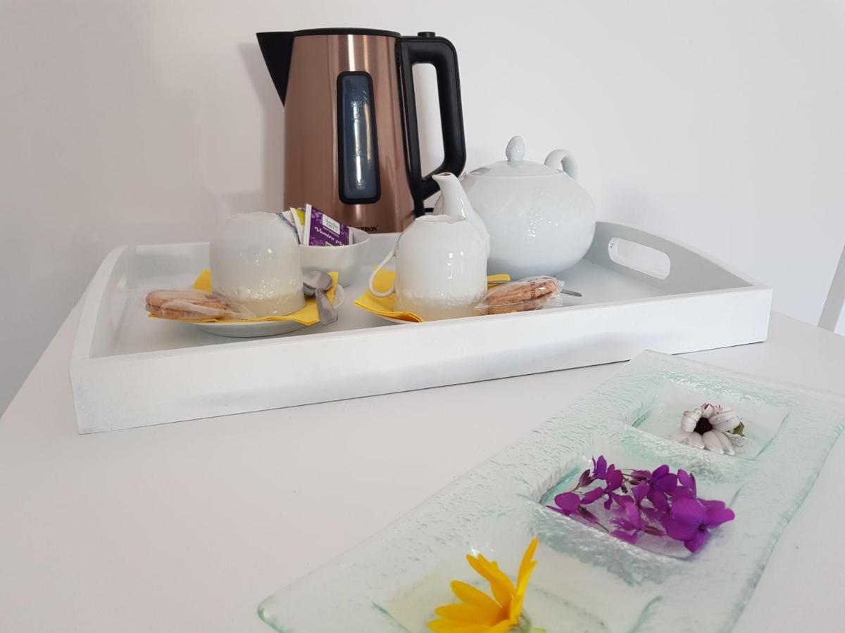 La Minoterie - Chambre d'hôtes et Studio avec kitchenette Le Palais Extérieur photo